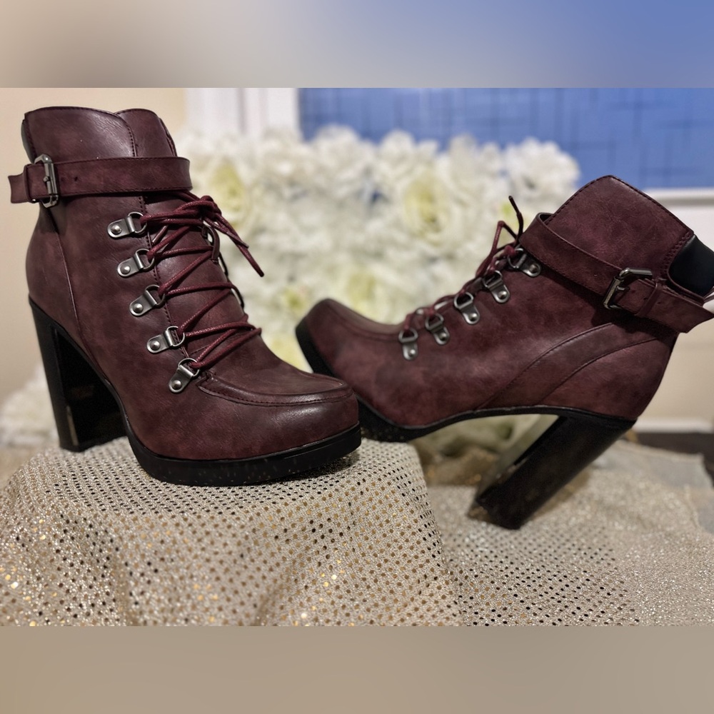 Women's Burgundy Ankle Boots